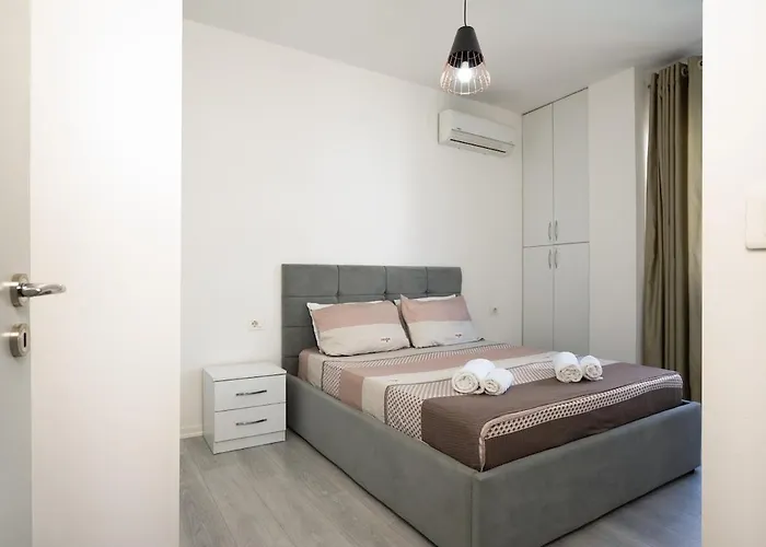 Elegant & Cozy 1-bdr Hideaway Apartment Tirana