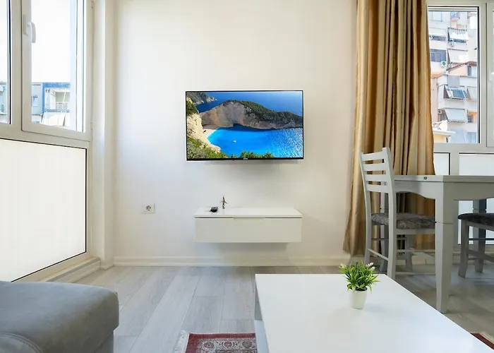 Elegant & Cozy 1-bdr Hideaway *