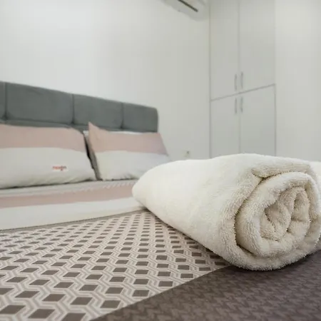 Elegant & Cozy 1-bdr Hideaway Appartamento