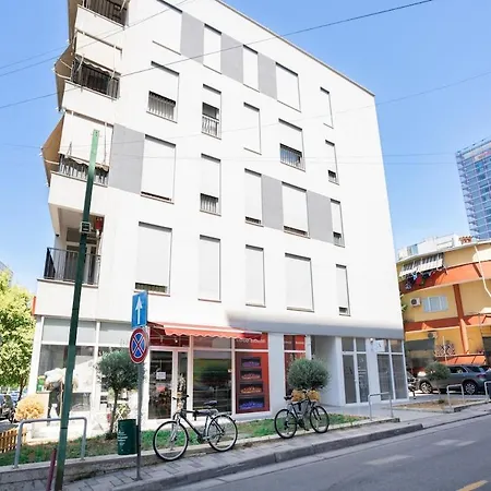 Apartment Elegant & Cozy 1-bdr Hideaway Tirana