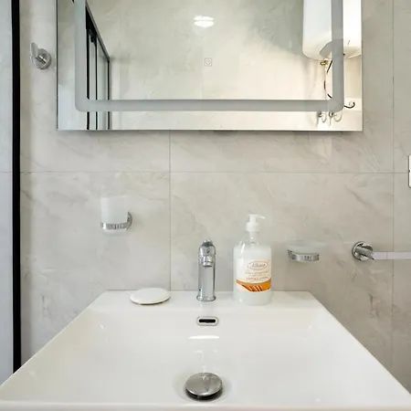 Appartamento Elegant & Cozy 1-bdr Hideaway *