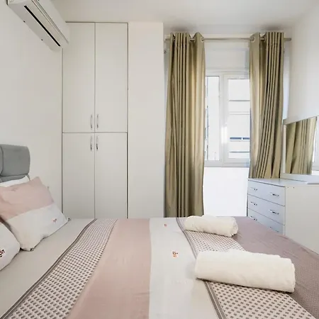 Elegant & Cozy 1-bdr Hideaway Tirana